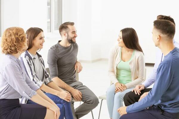 Group of people at a detox support group